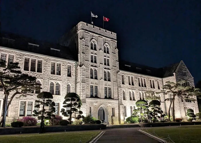 Stroll&stay 步行道住宿 Your Perfect 6mins To Wolgok Station, 3bed1bath, Streamwalk, Free Parking, Cozy And Quiet Stay, Korea Uni, Kyeonghee Uni * 서울특별시
