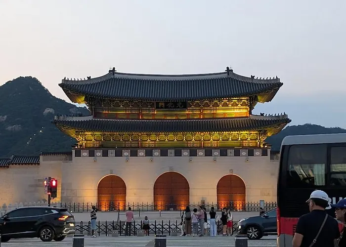 Stroll&stay 步行道住宿 Your Perfect 6mins To Wolgok Station, 3bed1bath, Streamwalk, Free Parking, Cozy And Quiet Stay, Korea Uni, Kyeonghee Uni 아파트 서울특별시