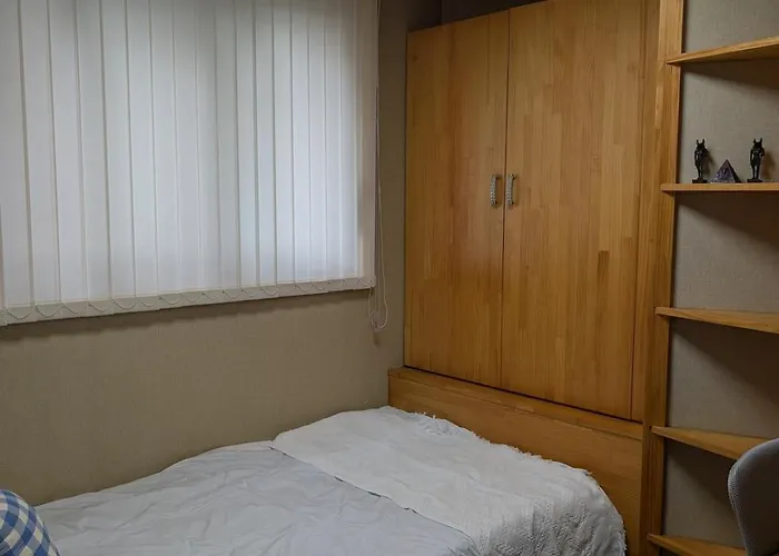Stroll&stay 步行道住宿 Your Perfect 6mins To Wolgok Station, 3bed1bath, Streamwalk, Free Parking, Cozy And Quiet Stay, Korea Uni, Kyeonghee Uni 아파트 서울특별시