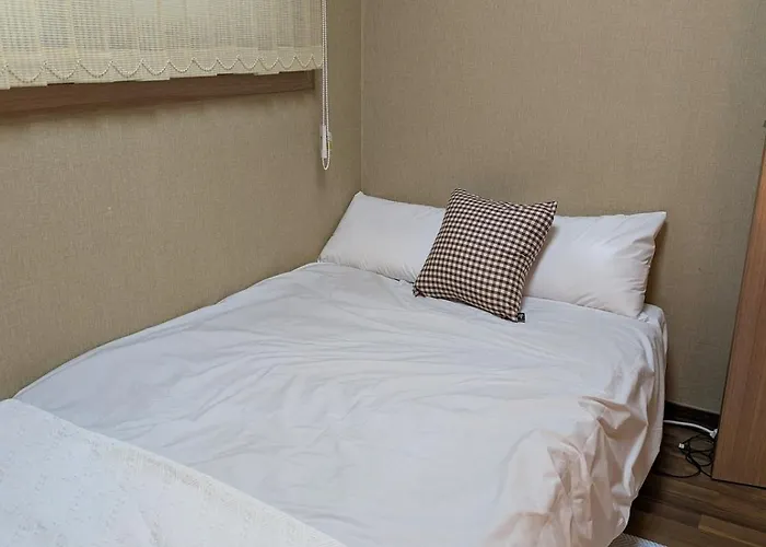 아파트 Stroll&stay 步行道住宿 Your Perfect 6mins To Wolgok Station, 3bed1bath, Streamwalk, Free Parking, Cozy And Quiet Stay, Korea Uni, Kyeonghee Uni 서울특별시